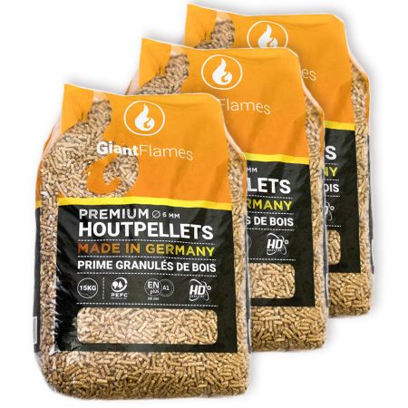 Palette Giant Flames Holzpellets 65 Säcke x 15 kg (975 kg)